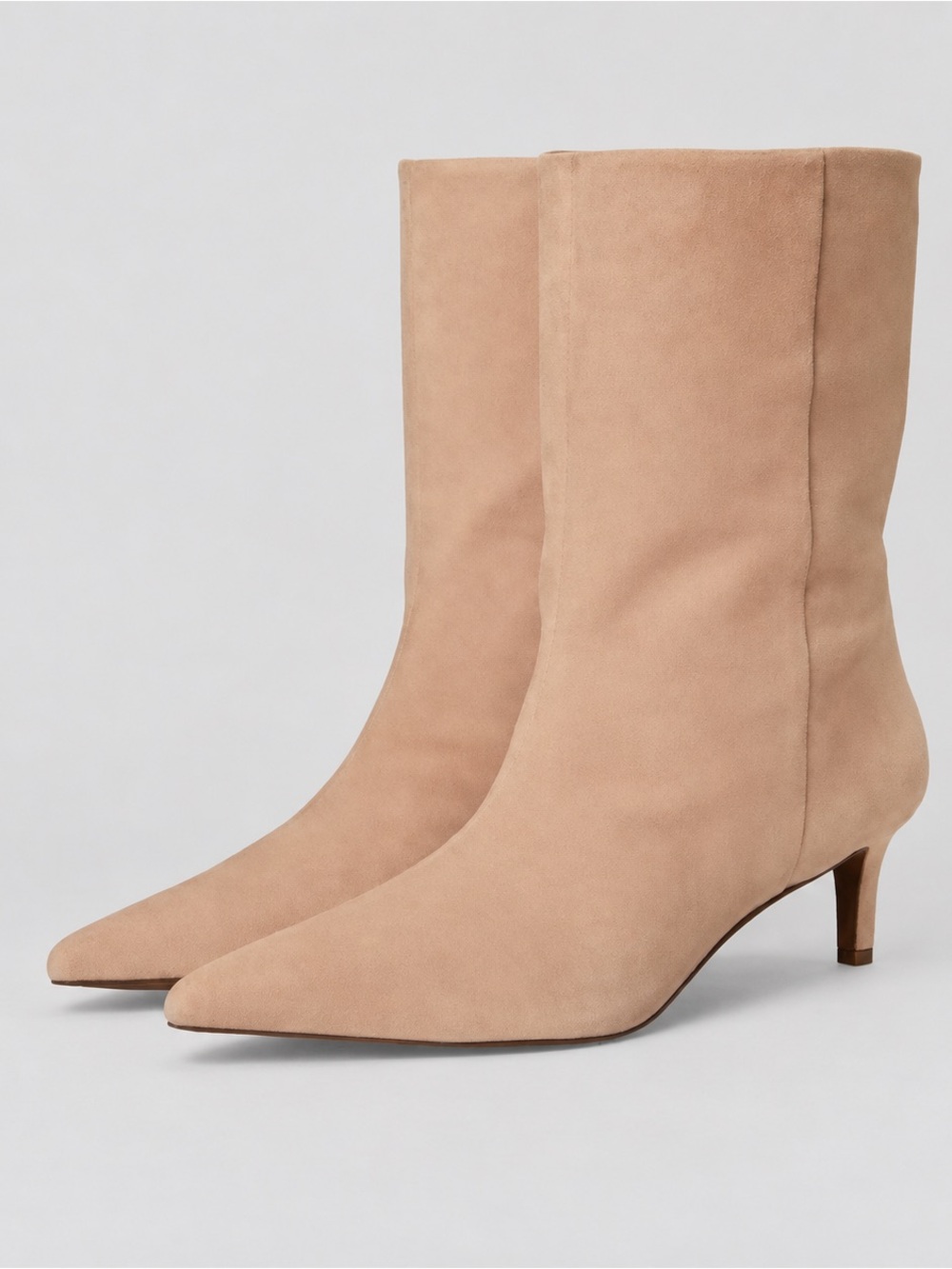 Seychelles Game Changer Taupe Suede Pointed Toe Kitten Heel Boots 8 NWOB - Picture 2 of 7